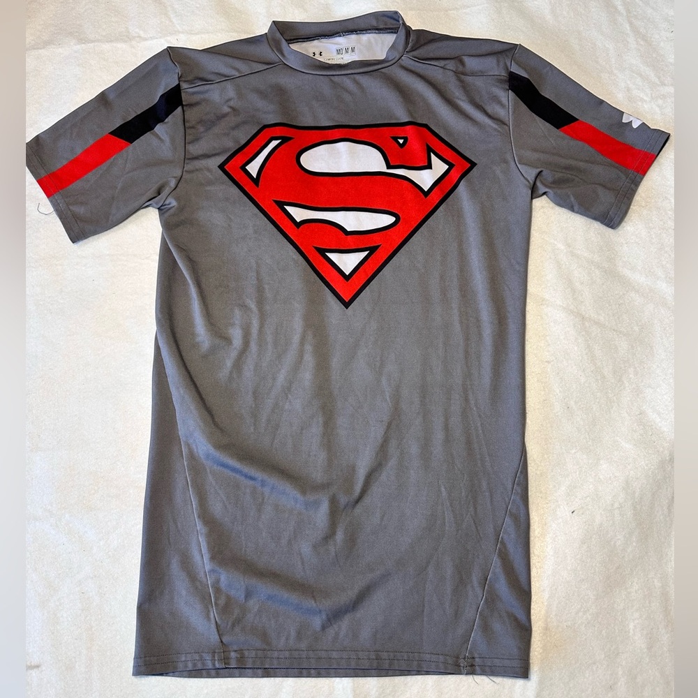 Under Armour Alter Ego Superman Shirt Men’s Medium Gray Compression HeatGear Gym